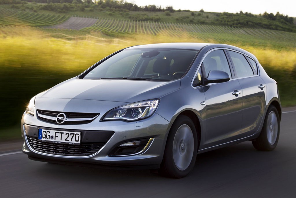 foto-opel-astra-j_16-1