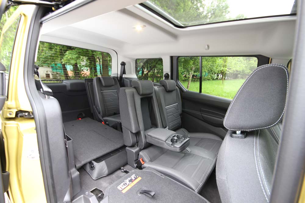 FORD TOURNEO CONNECT (14)