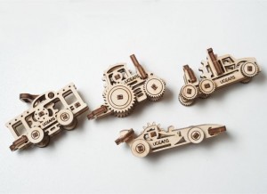 Puzzle-3D-Fidget-Vehicule-din-Lemn-Ugears-5-595x432