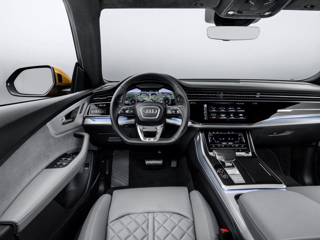 Audi Q8 (13)