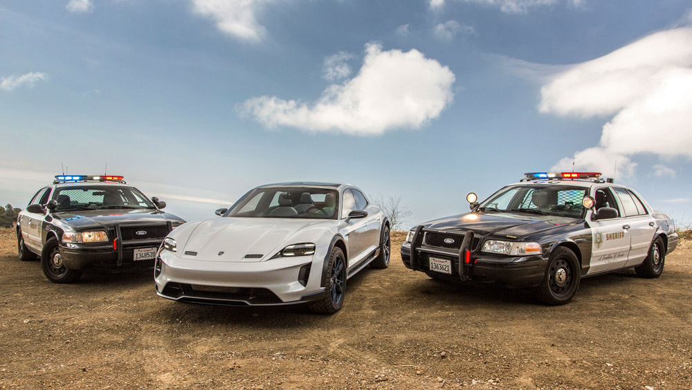 Porsche Mission E Cross Turismo intră în producție