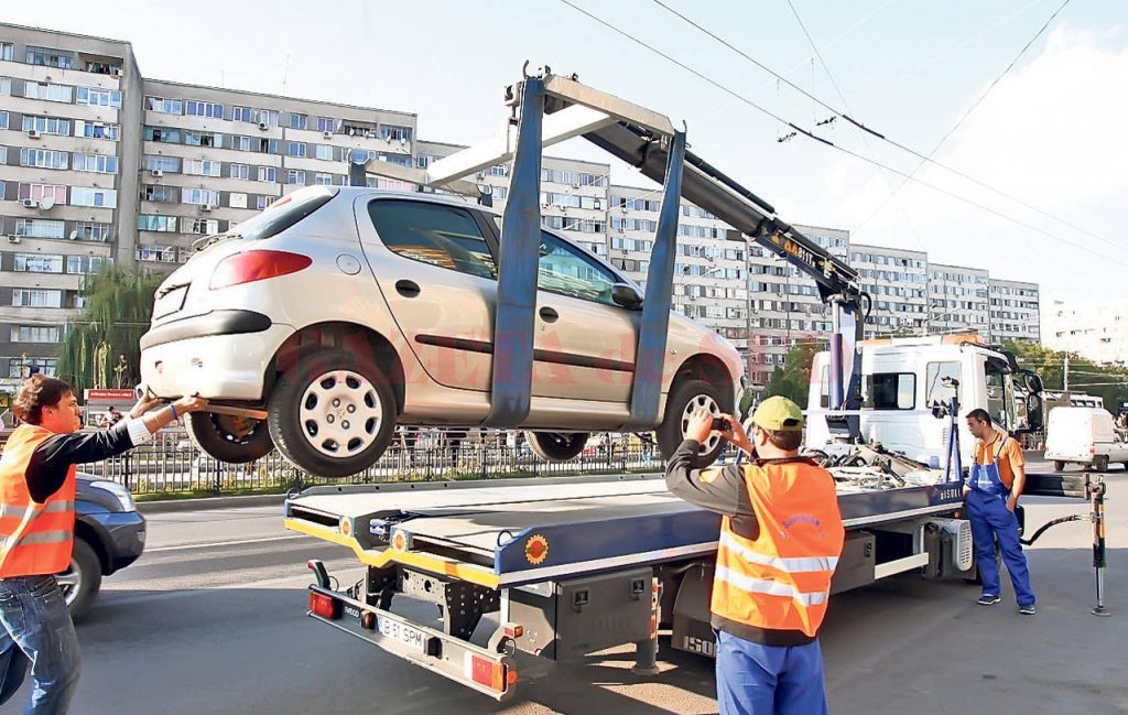 mașinile parcate neregulamentar