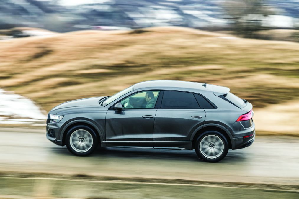 Test comparativ Audi Q8