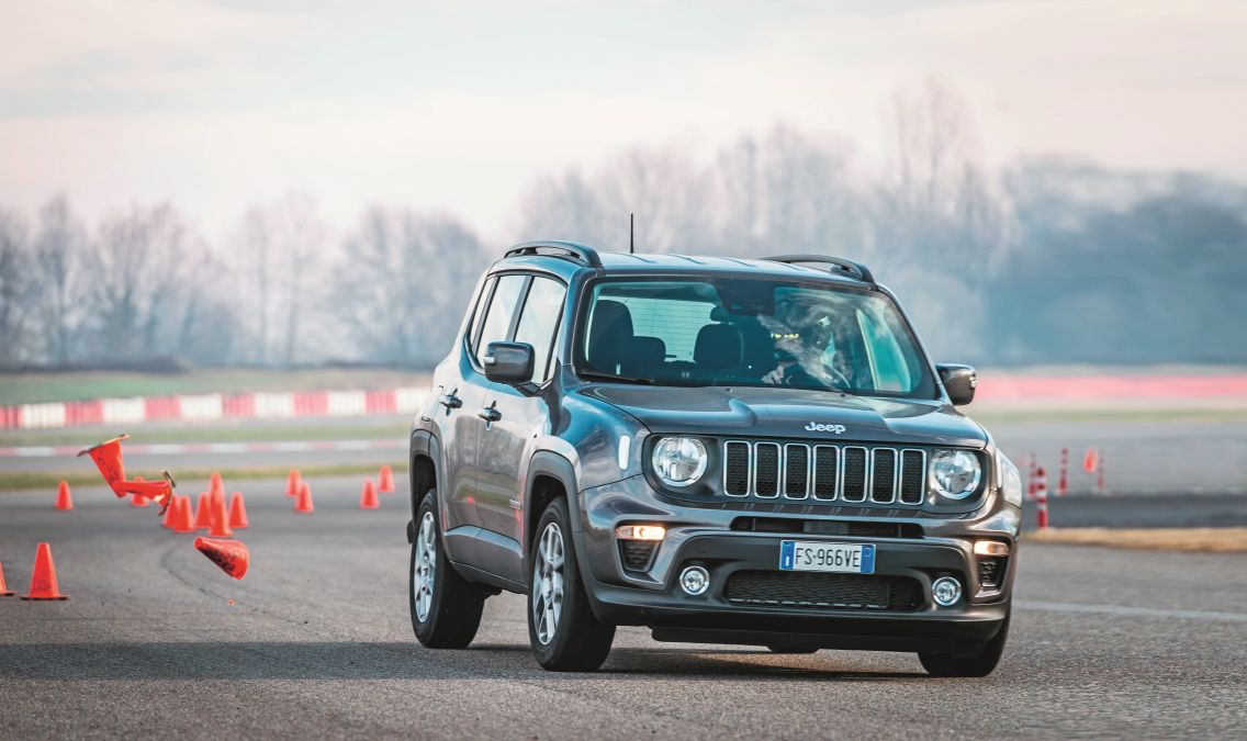 test stabilitate SUV mici 2019 Dacia Duster