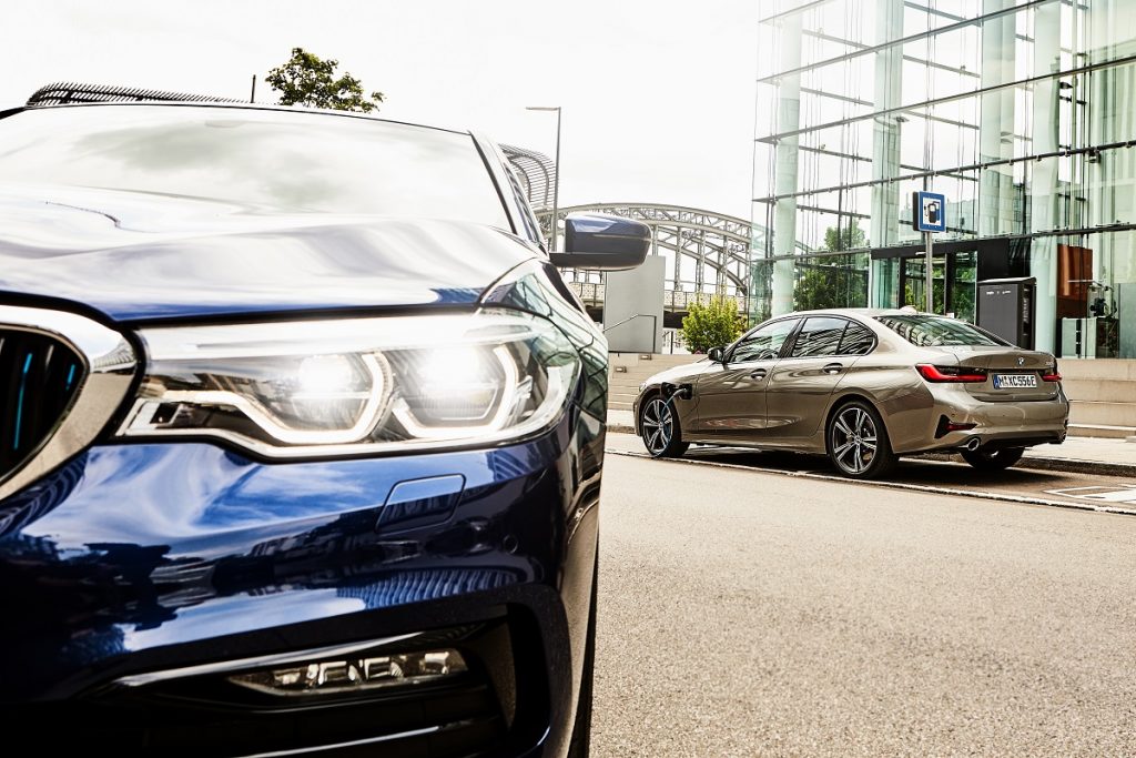 Noul BMW 330e Plug-in Hybrid (4)