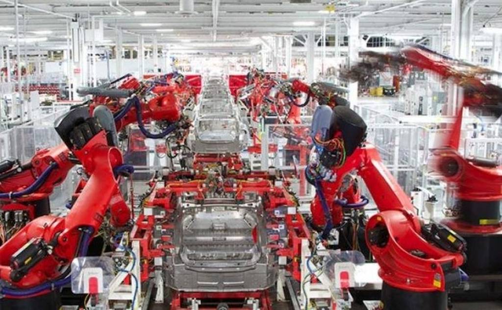 Tesla oprește producția uzinei din Germania pentru cinci zile