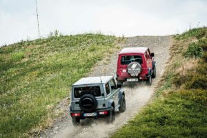 Suzuki Samurai vs Jimny AutoExpert.ro