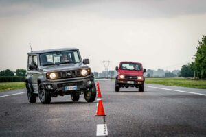 Suzuki Samurai vs Jimny AutoExpert.ro