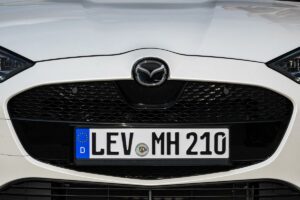 Mazda2 Hybrid AutoExpert.ro
