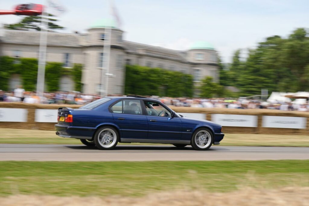 BMW-M5_E34 AutoExpert