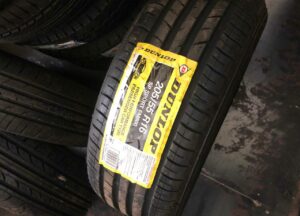 Dunlop Goodyear sumitomo